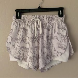 CALI sport high rise tennis shorts